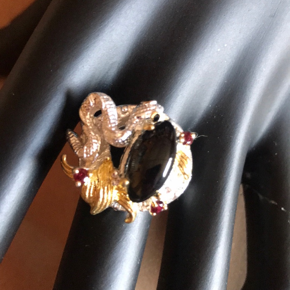 Snake Onyx Ring - image 1